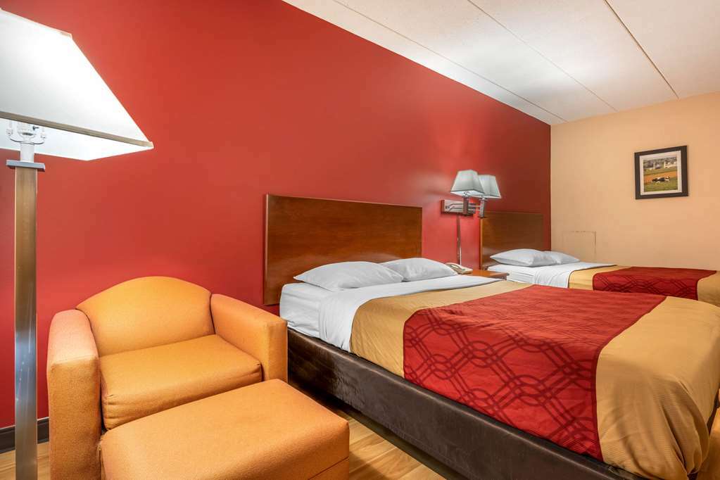 Baymont By Wyndham Lancaster Pa Dutch Country Vila Quarto foto