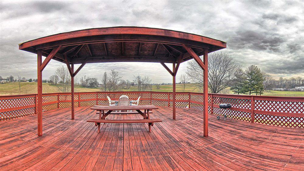 Baymont By Wyndham Lancaster Pa Dutch Country Vila Exterior foto